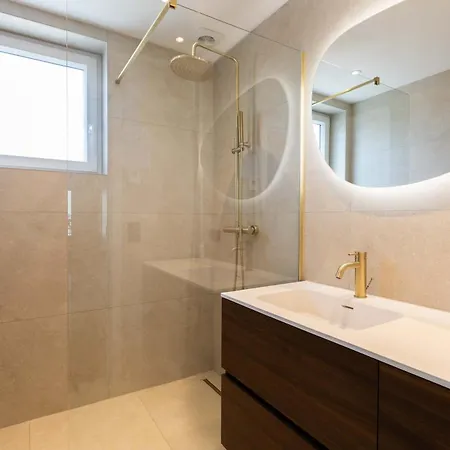 Century 2a 0201 Appartement